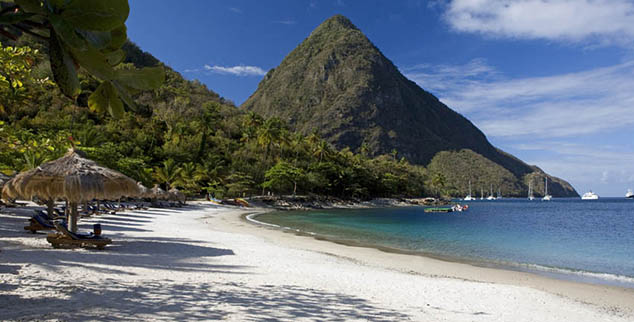Pitons Beach st Lucia