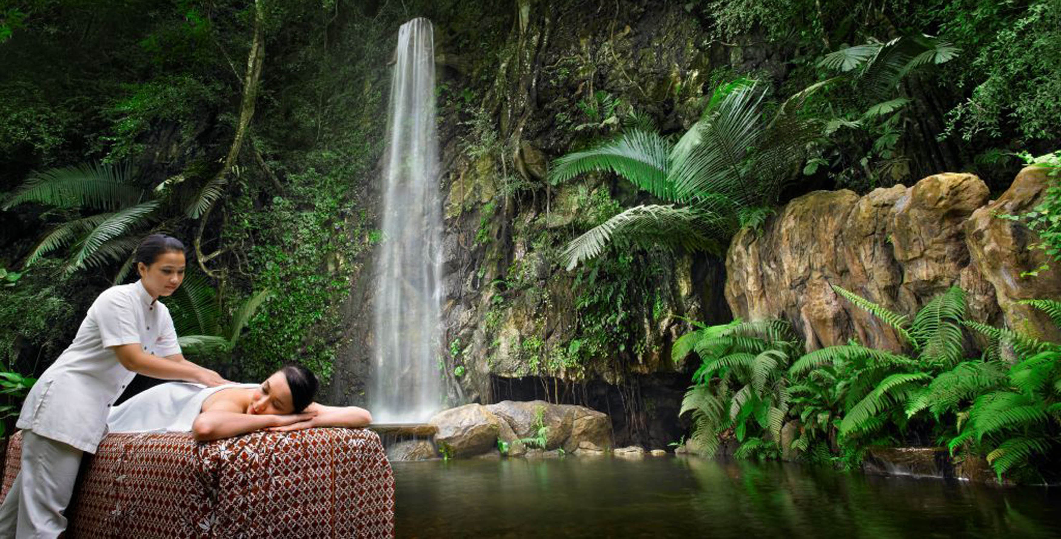 Massage by a waterfall 