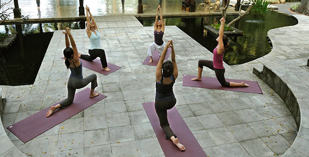 yoga group class